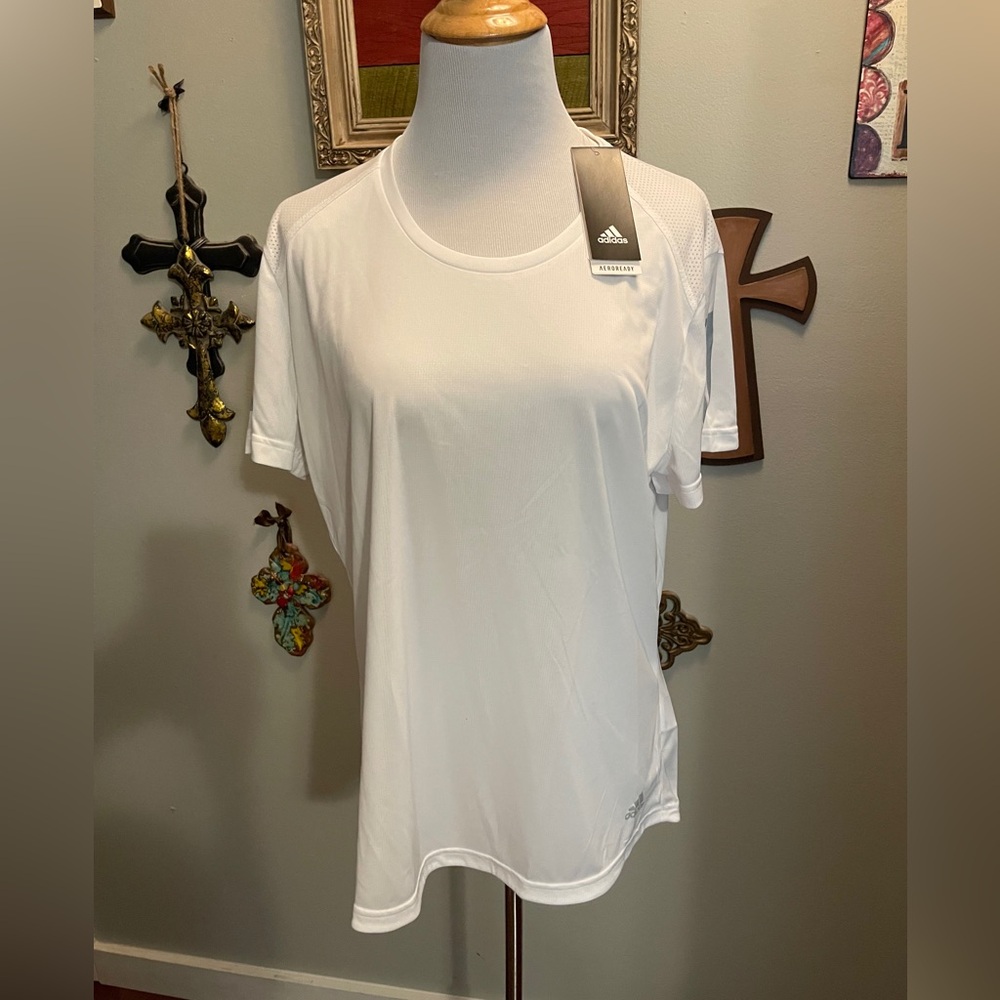 Adidas aeroready tee